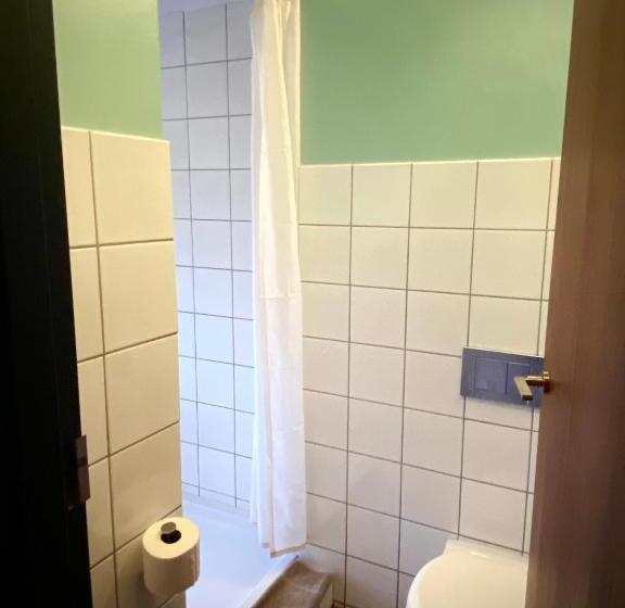 סוויטה, Bannister