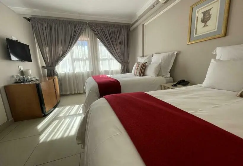 Superior-huone, Ngwenya Hotel & Conference Centre
