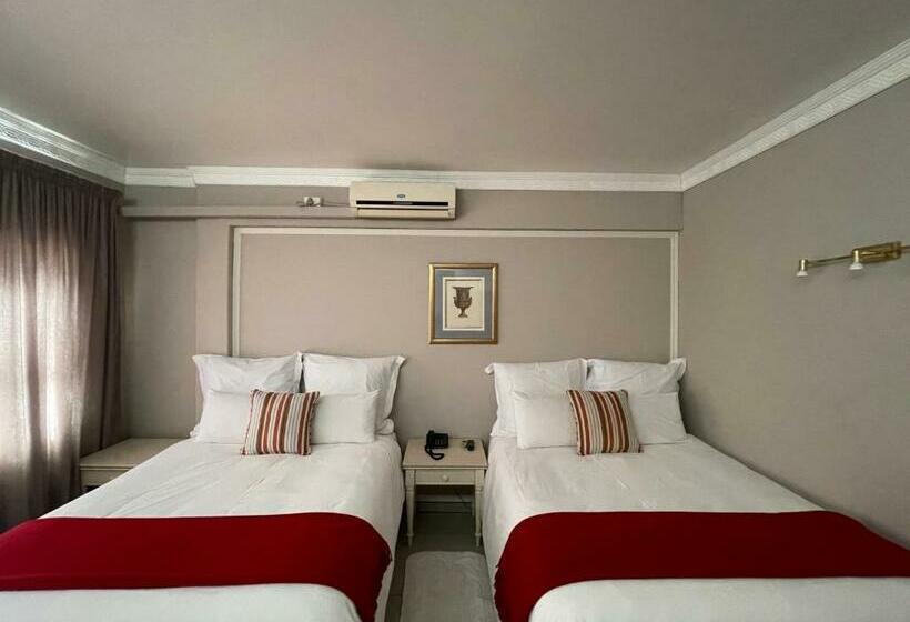 Номер Superior, Ngwenya Hotel & Conference Centre