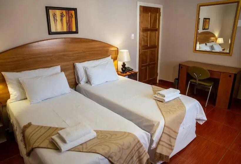 Standard-huone, Ngwenya Hotel & Conference Centre