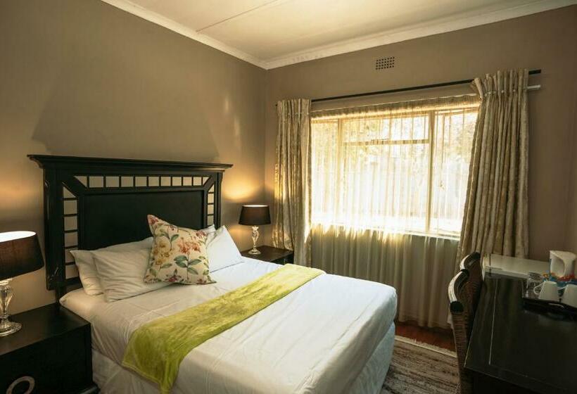 اتاق استاندارد, Ramandire B&b