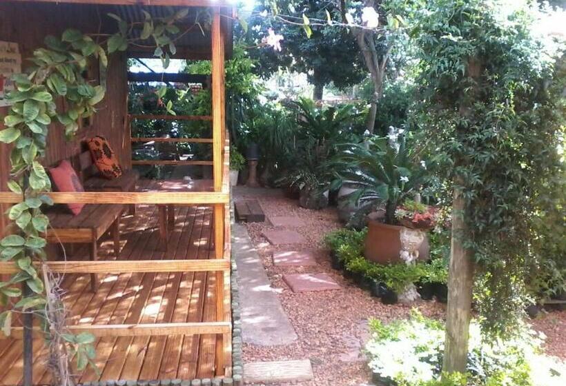 패밀리 룸, Reggies Bed & Breakfast