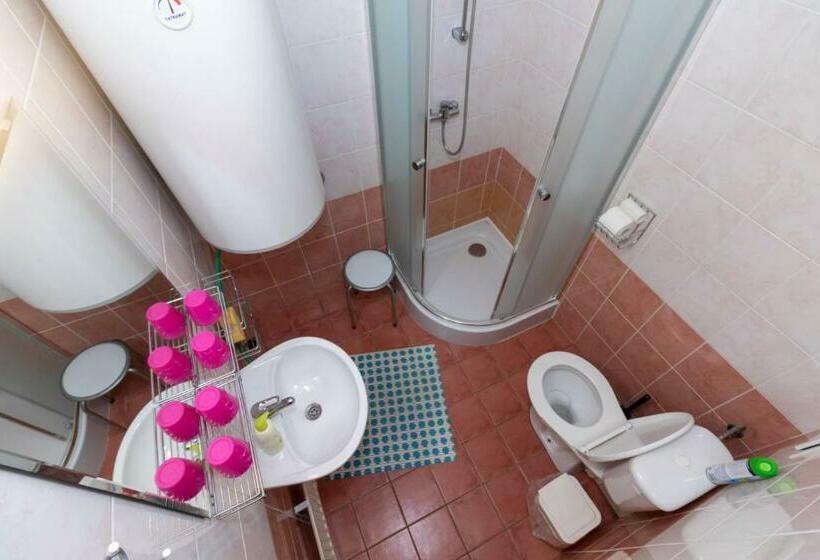 Апартаменты 1 Спальня, Family Apartments