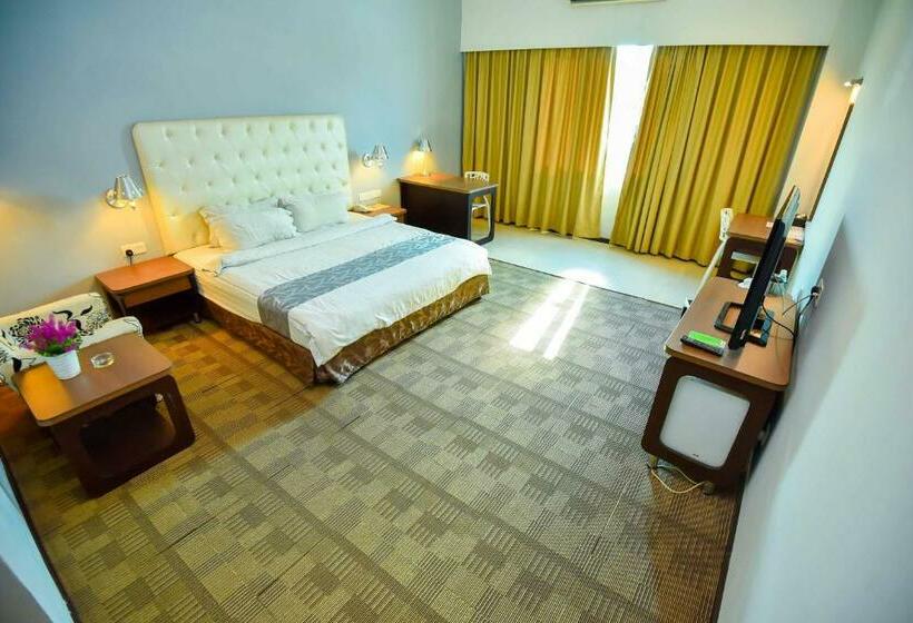 이그제큐티브 스위트, Ritz Garden Hotel Manjung