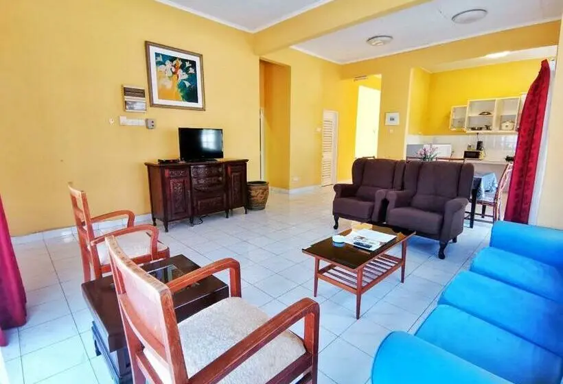 スタンダードバンガロー, Rumbia Resort Villa Paka