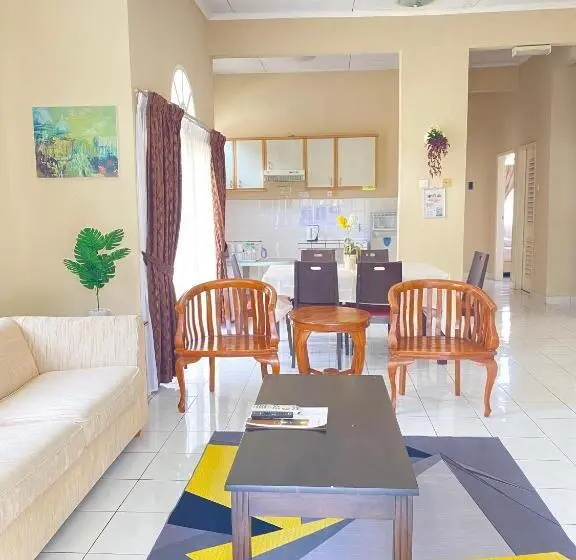 ３ベッドルームハウス, Rumbia Resort Villa Paka