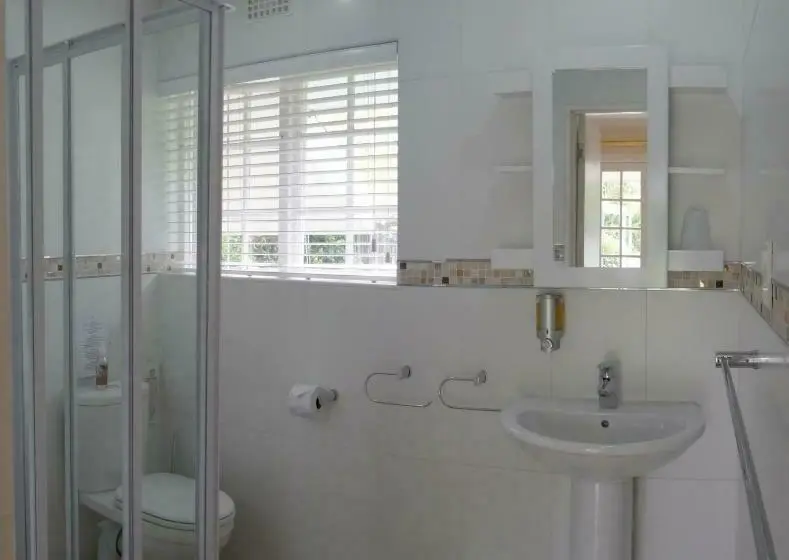 プールビュースタンダードルーム, Somer Place B&b