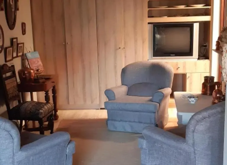スタンダードトリプルルーム, Westlodge At Graskop B&b