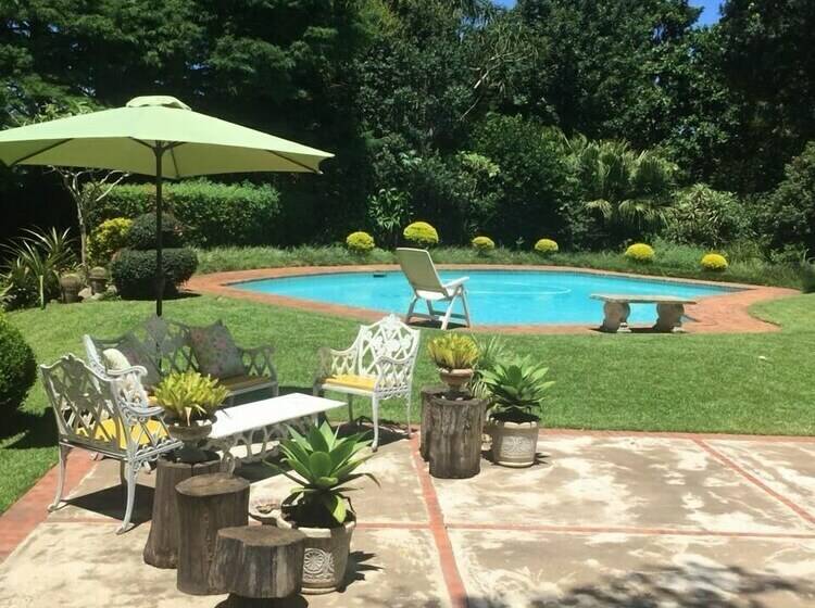 חדר סטנדרט, White House B&b