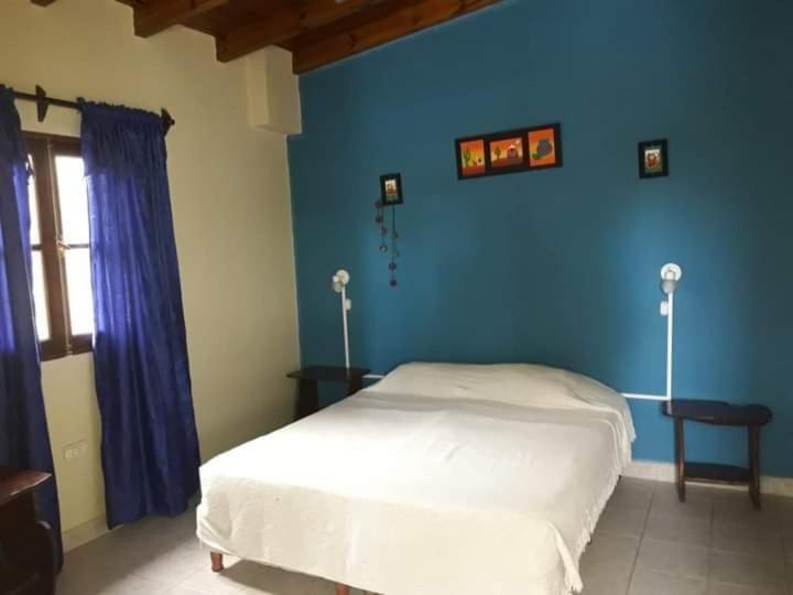 스탠다드 트리플 룸, Hostal Amancay