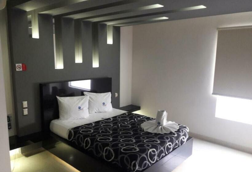 デラックスルーム, Auto Hotel Mediterráneo