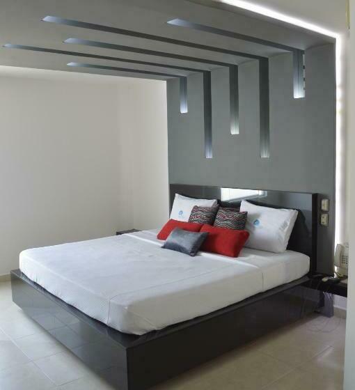 デラックスルーム, Auto Hotel Mediterráneo