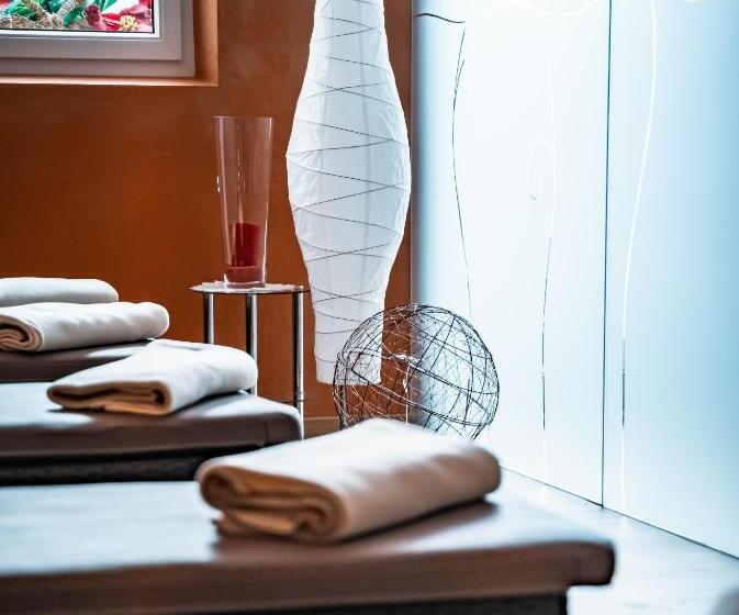 Standard Yhden Hengen Huone, Garni Franca B&b