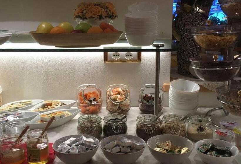 Standard Yhden Hengen Huone, Garni Franca B&b