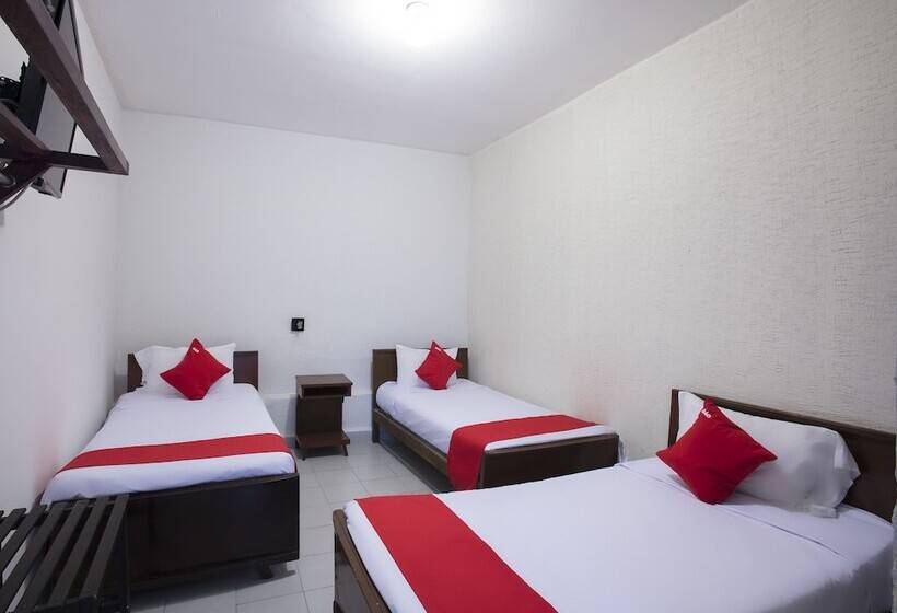 اتاق استاندارد سه نفره, El Angel