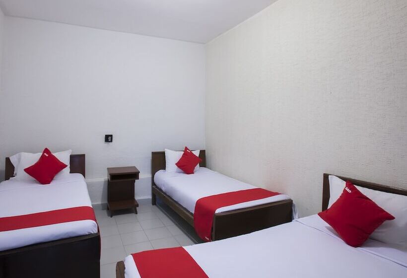 اتاق استاندارد سه نفره, El Angel