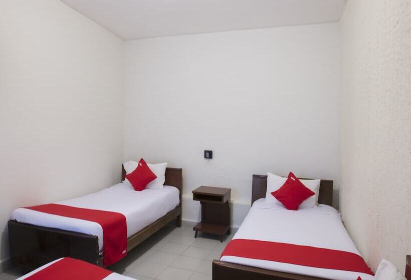 اتاق استاندارد سه نفره, El Angel