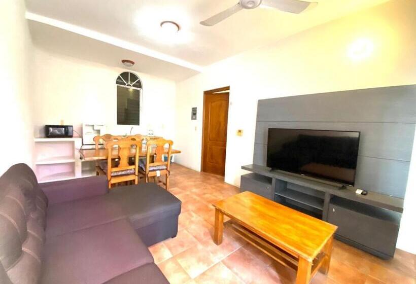 جناح, Boutique Eden Costa