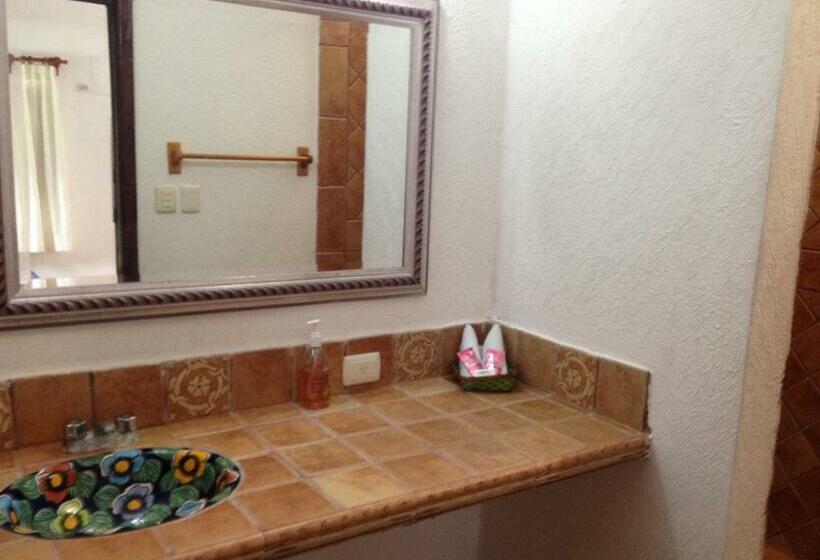 带海景的标准房, Caleta Tankah