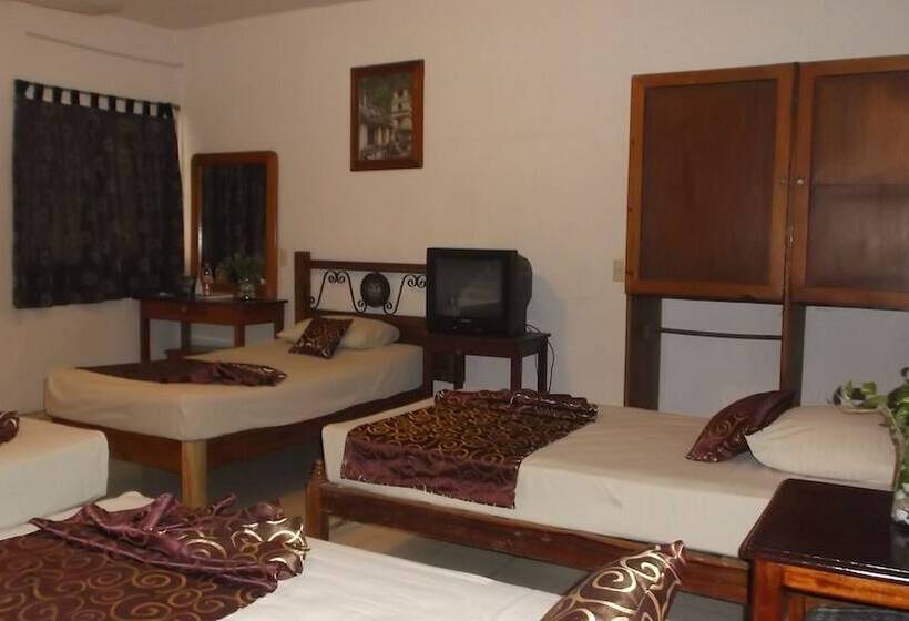 غرفة عائلية, Canek