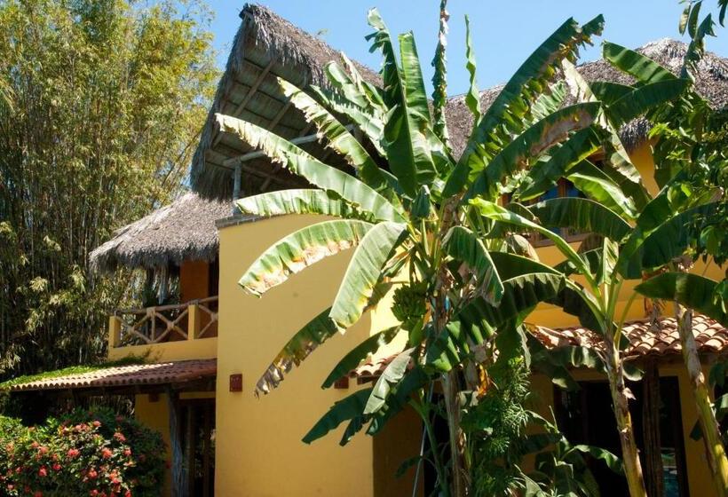 스탠다드 쿼드러플룸, 수영장 전망, Casa Villa Magnolia