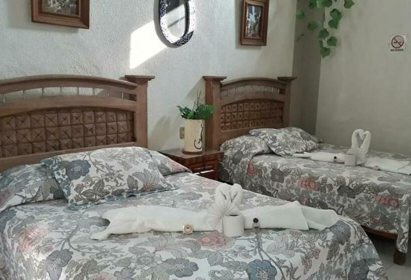 חדר סטנדרט שתי מיטות זוגיות, Colonial