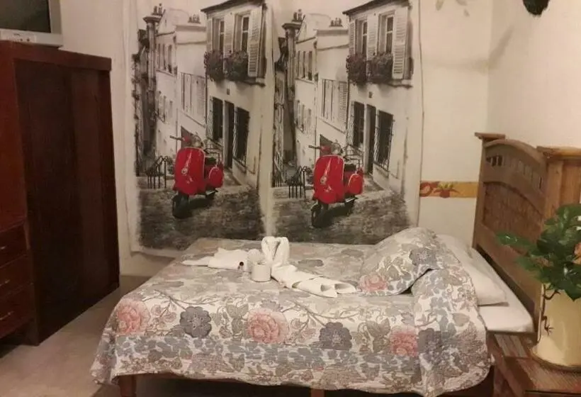 Quarto Standard 2 Camas Casal, Colonial