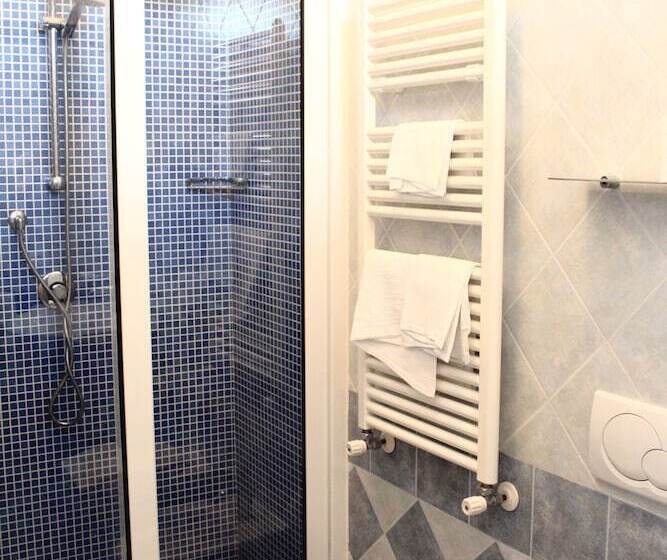 4인용 스탠다드 룸, Costa Citara