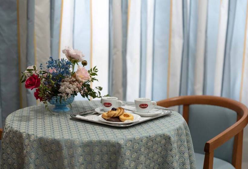 Люкс Вид на Сад, Edra Palace Hotel & Ristorante