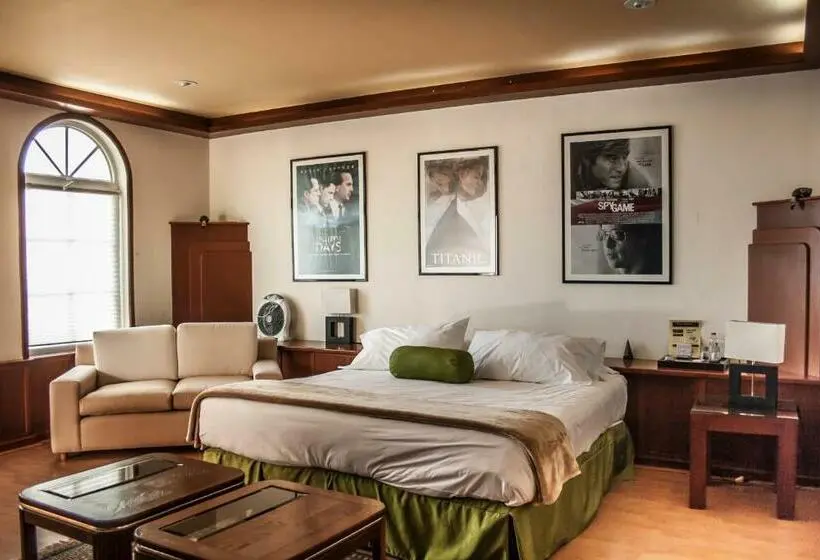Comfort-huone, Esmeralda