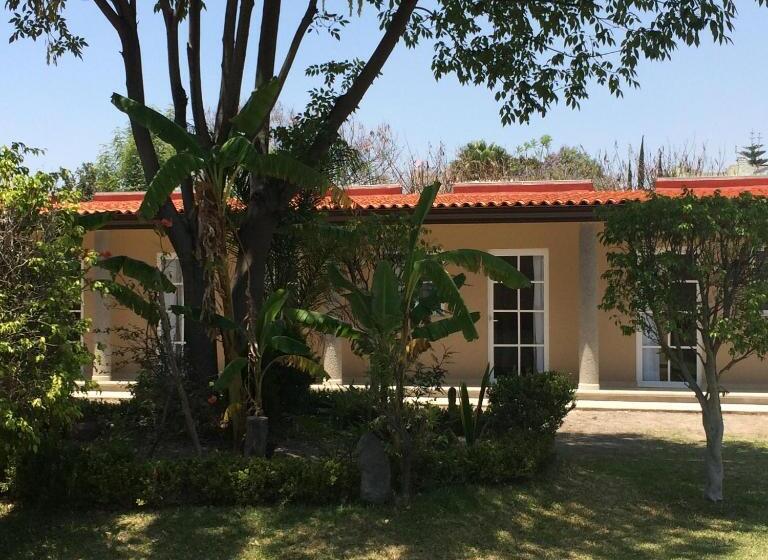 스탠다드 룸 가든 전망, Esmeralda