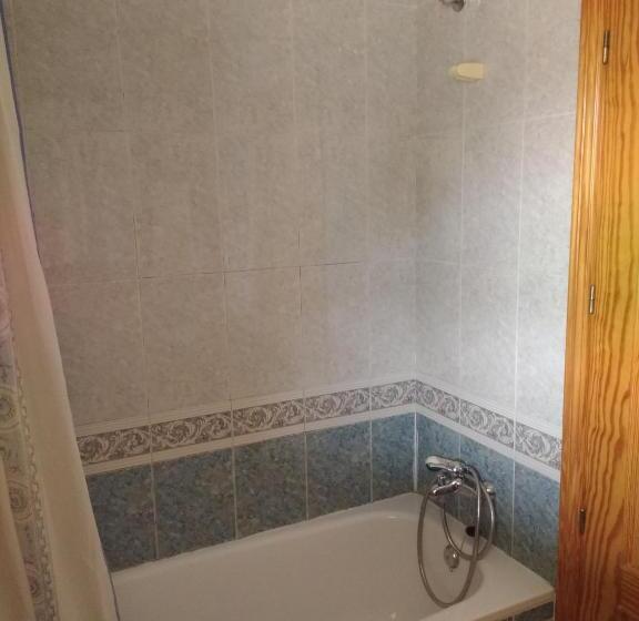 חדר סטנדרט יחיד, Mesón El Castillo