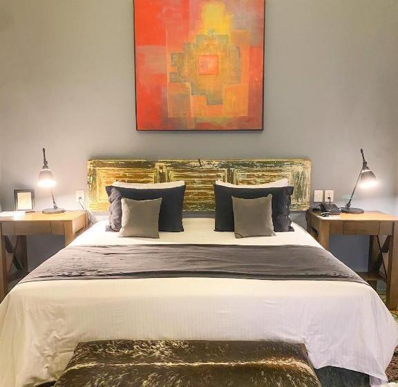 豪华套房, Nena Centro