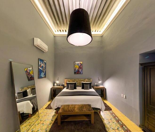 豪华套房, Nena Centro