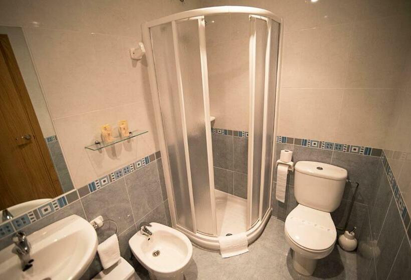 Номер Deluxe Вид на Море с Балконом, Porto Do Barqueiro