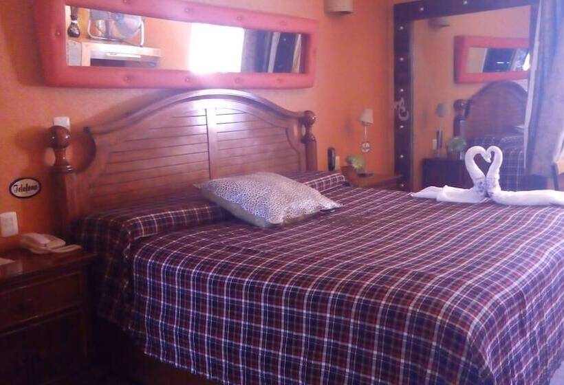 スタンダードルーム, Real Azteca