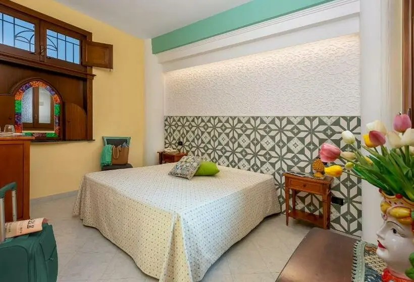 Standard-huone, Sicilya