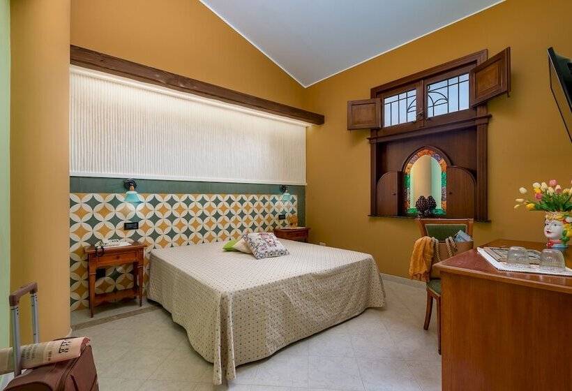 スタンダードルーム, Sicilya