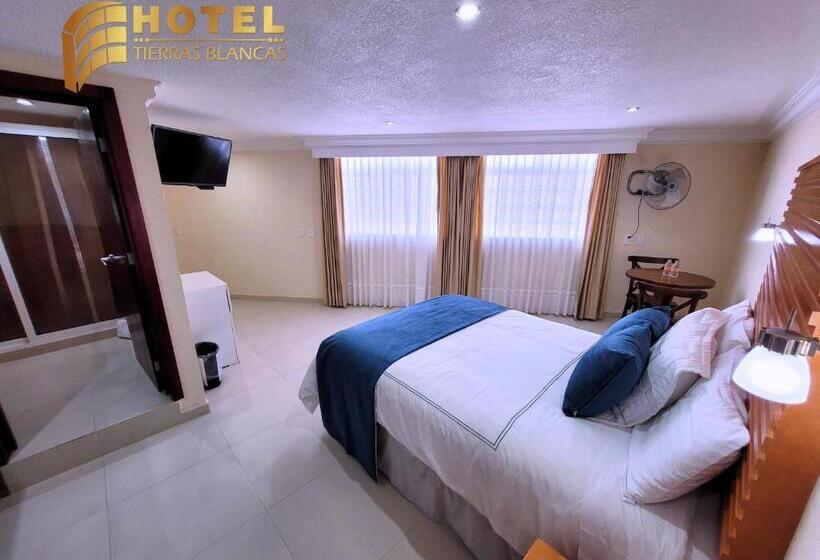 Quarto Estandar, Tierras Blancas