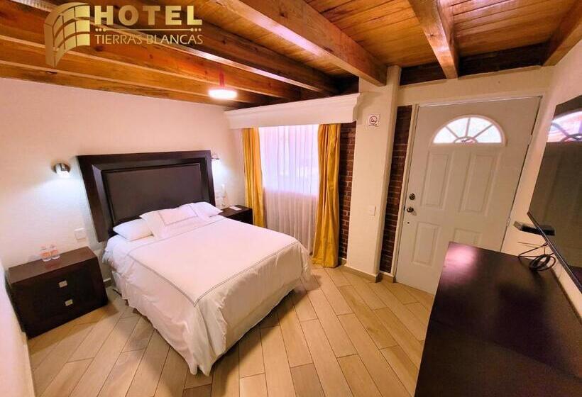 Quarto Estandar, Tierras Blancas