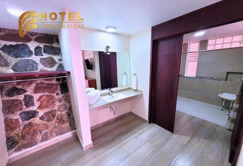 适合残疾人使用的标准间, Tierras Blancas