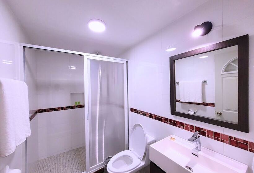 标准间, Tierras Blancas