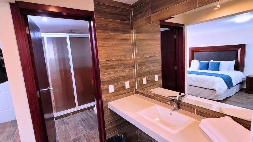 带大床的标准间, Tierras Blancas