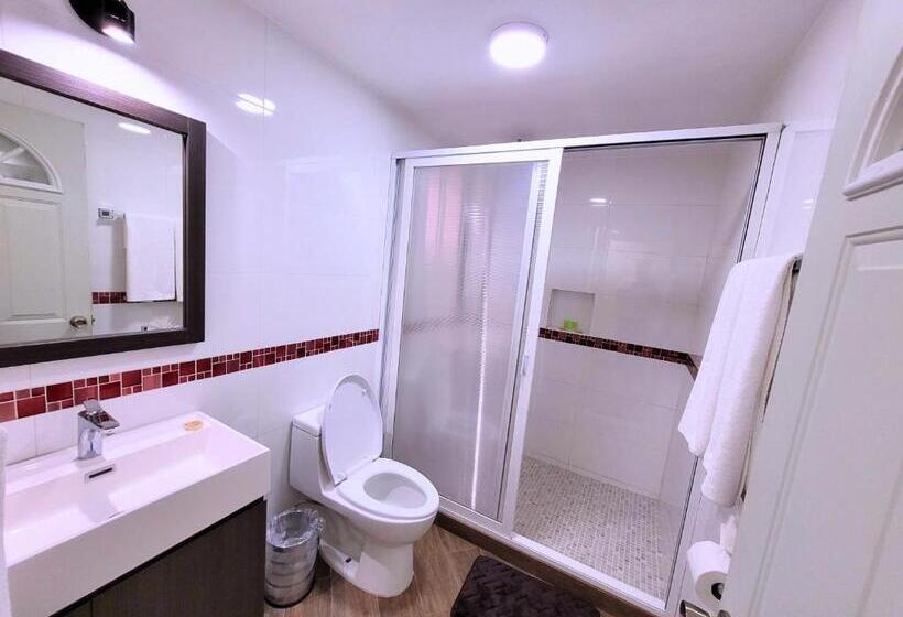 标准间, Tierras Blancas