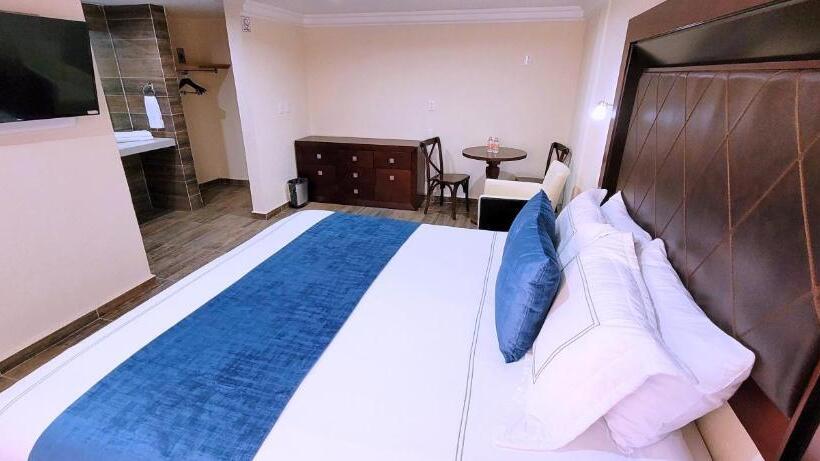 Standardzimmer Kingsize Bett, Tierras Blancas