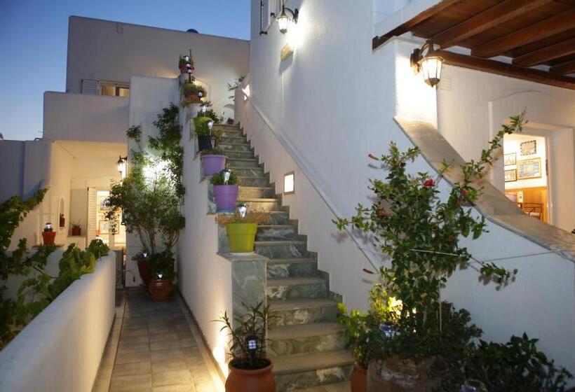 חדר סטנדרט, Room In Apartment   Third Floor With Sea View Double Or Twin Room With Private Terrace