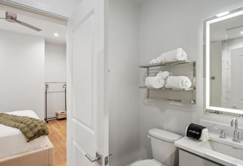 1 Bedroom Penthouse Apartment, The Eleanor New Orleans