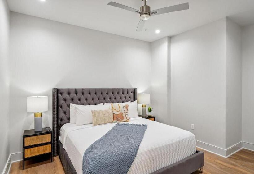 1 Bedroom Penthouse Apartment, The Eleanor New Orleans
