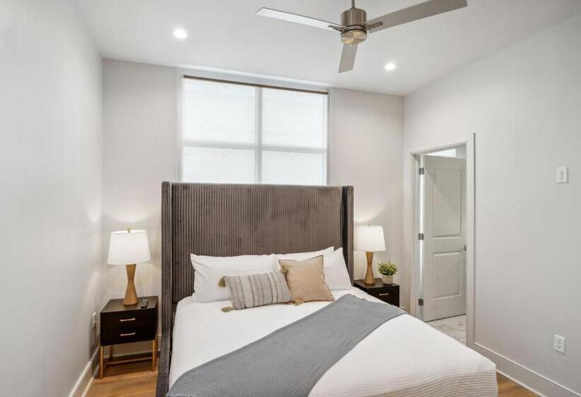 1 Bedroom Penthouse Apartment, The Eleanor New Orleans