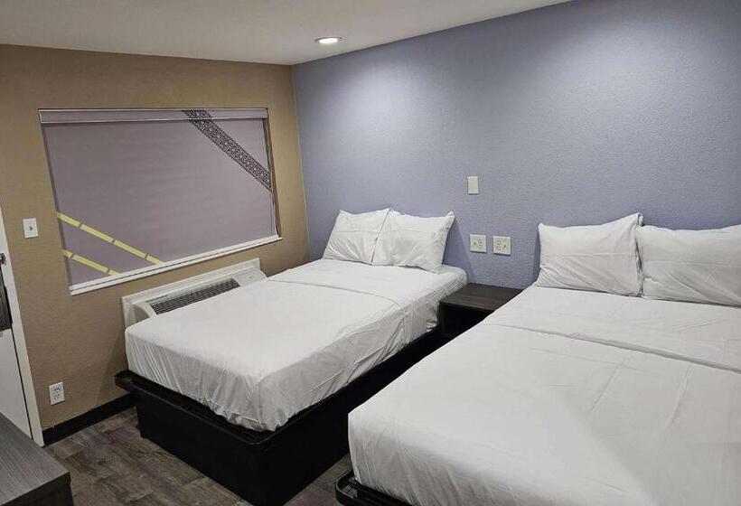 غرفه قياسيه سريرين مزدوجين, Super 8 By Wyndham Big Spring